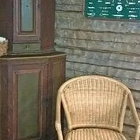 Pettu By Interhome Siksalo